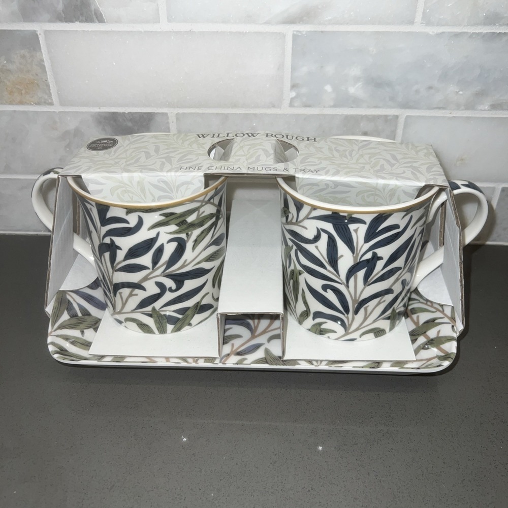 New Morris & Co Set of 2 Mugs with Tray Fine China Willow Bough Leaves Green
